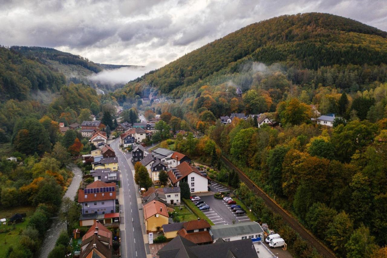 Hotel-Gasthof Huettensteinach Зонеберг Екстериор снимка